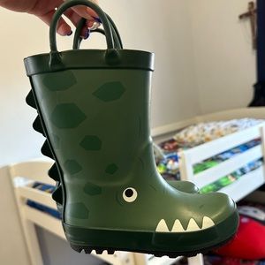 Cat & Jack toddler rain boots Size 8T